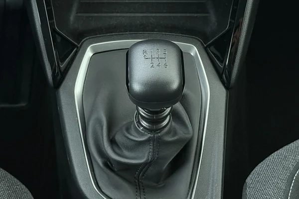 Peugeot 208 (2023) — foto 4 van 17
