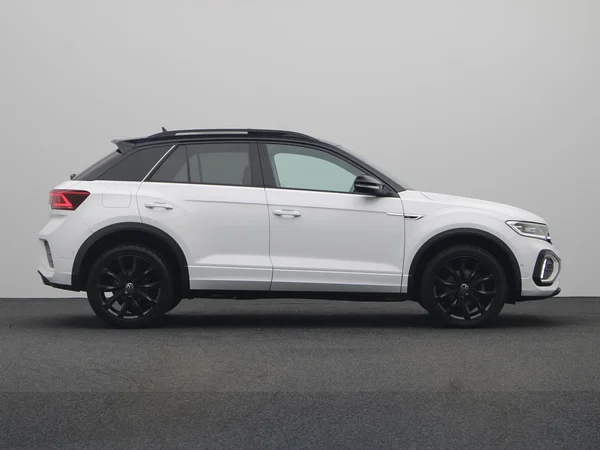VOLKSWAGEN T-Roc (2022) — foto 19 van 21