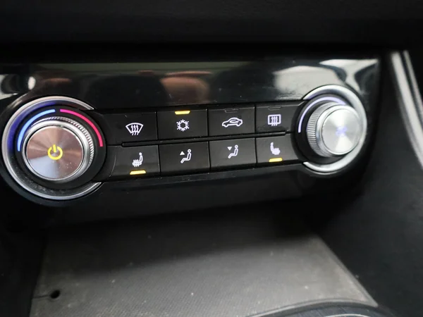 MG ZS EV (2021) — foto 14 van 45