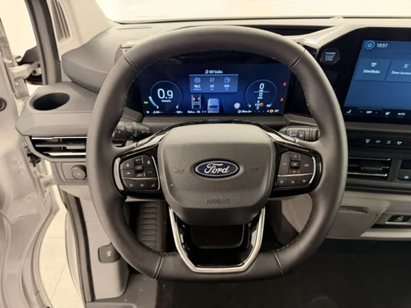 Ford Transit Custom — foto 4 van 23