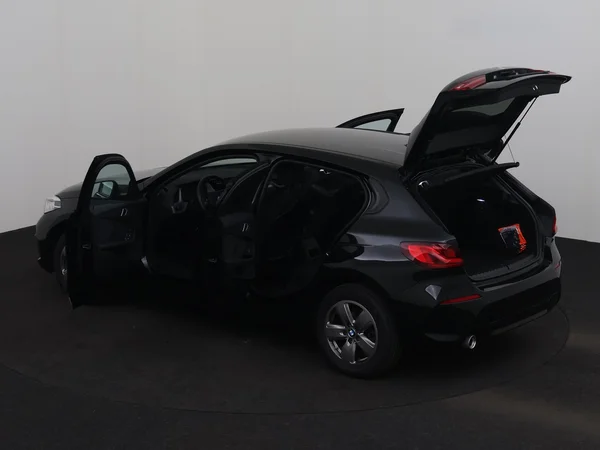 BMW 118 (2024) — foto 24 van 25