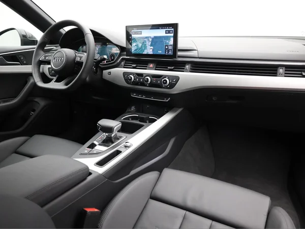 AUDI A5 Sportback (2025) — foto 17 van 23