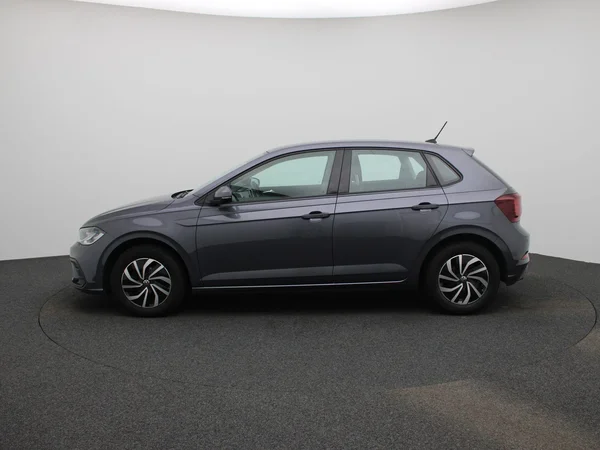 Volkswagen Polo (2023) — foto 33 van 38