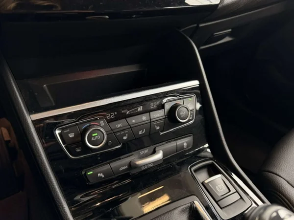 BMW 2 Serie (2021) — foto 9 van 25