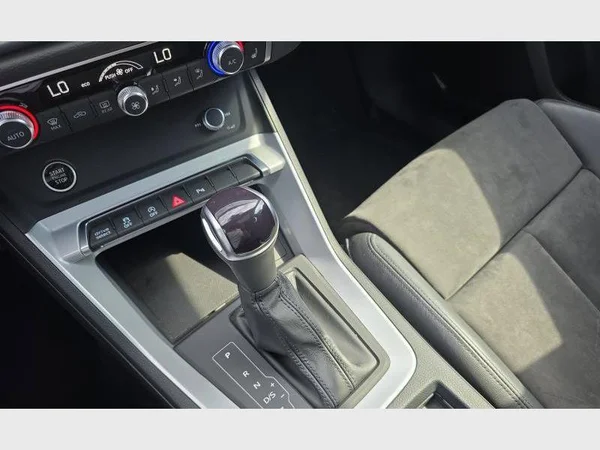 Audi Q3 Sportback (2021) — foto 16 van 29