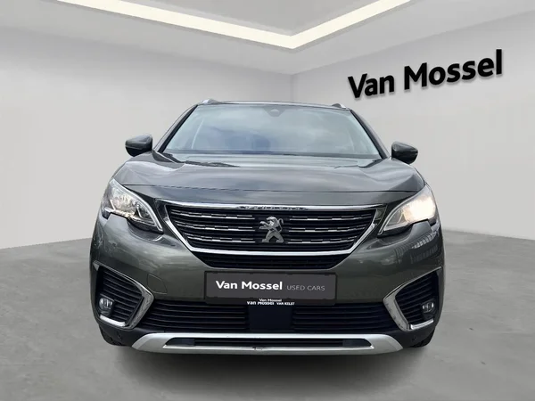 Peugeot 5008 (2020) — foto 12 van 22