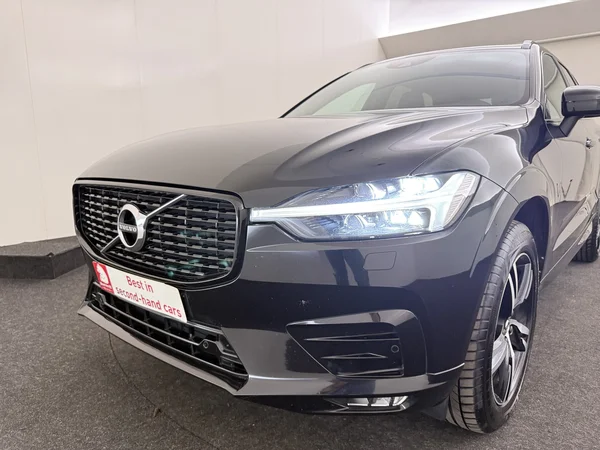 VOLVO XC60 (2021) — foto 25 van 31