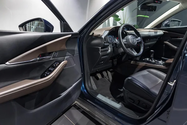 Mazda CX-30 (2022) — foto 17 van 41