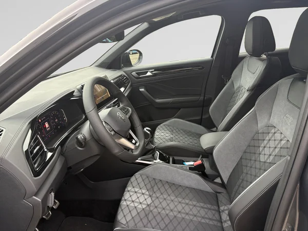 VOLKSWAGEN T-Roc (2025) — foto 11 van 16