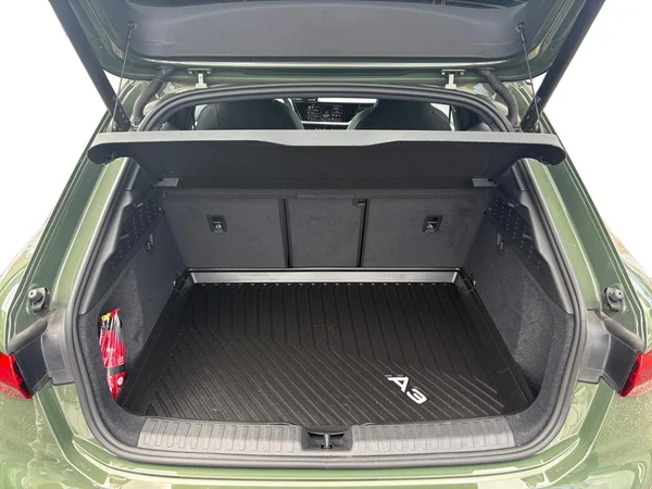 AUDI A3 Sportback (2025) — foto 11 van 24