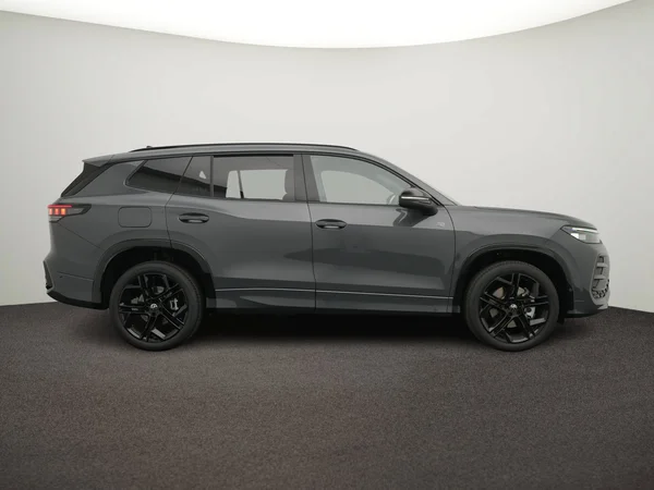 VOLKSWAGEN Tayron eHybrid (PHEV) (2025) — foto 8 van 10