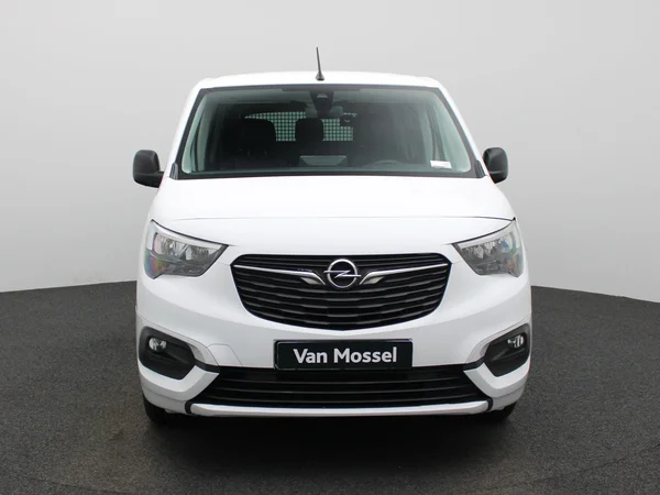 Opel Combo Life (2023) — foto 23 van 38