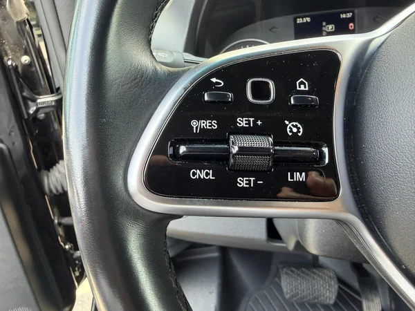 Mercedes-Benz Sprinter (2025) — foto 2 van 16