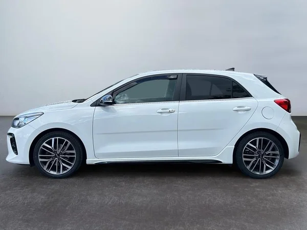KIA Rio (2020) — foto 30 van 31