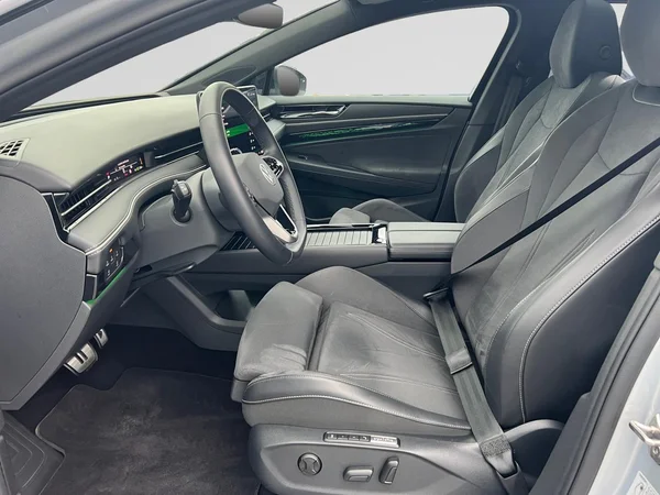 VOLKSWAGEN ID.7 Tourer (2026) — foto 14 van 18