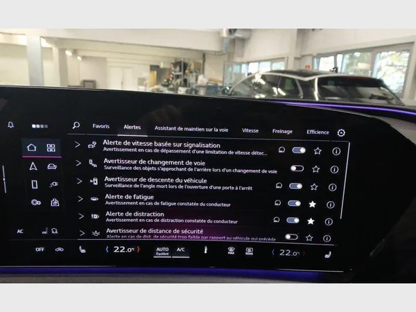 Audi Q6 e-tron (2025) — foto 13 van 26