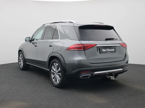 Mercedes-Benz GLE (2022) — foto 12 van 58