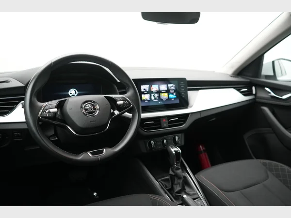 SKODA Kamiq (2024) — foto 26 van 26
