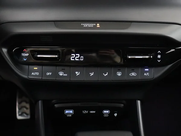 HYUNDAI Bayon (2025) — foto 18 van 27