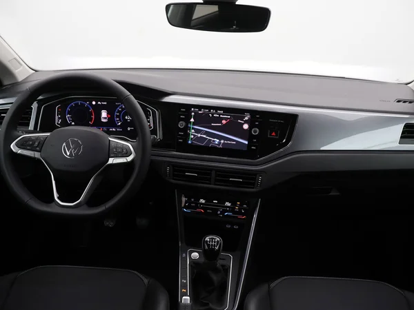 VOLKSWAGEN Taigo (2025) — foto 4 van 23