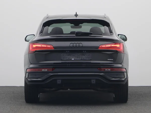 AUDI Q5 Sportback PHEV (2025) — foto 22 van 25