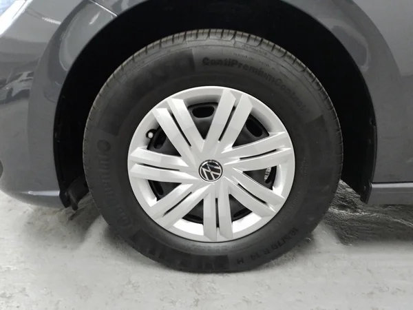 VOLKSWAGEN Polo (2022) — foto 14 van 22