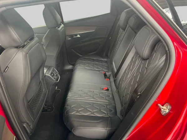 Peugeot 3008 (2021) — foto 6 van 23