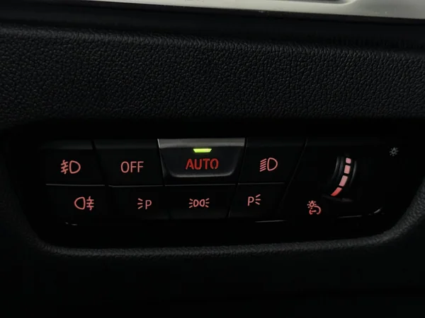 BMW 3-SERIE (2021) — foto 19 van 29