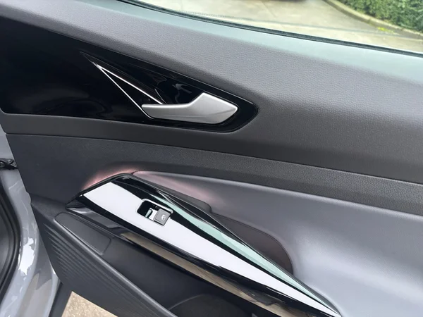 VOLKSWAGEN ID.4 (2026) — foto 3 van 24