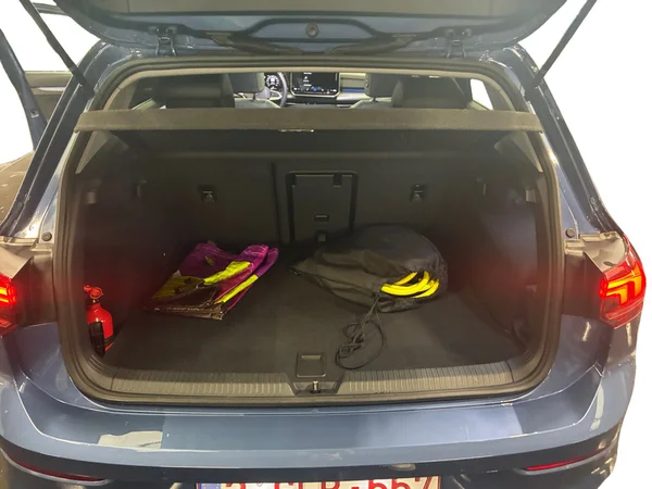 VOLKSWAGEN Golf VIII (2024) — foto 10 van 24
