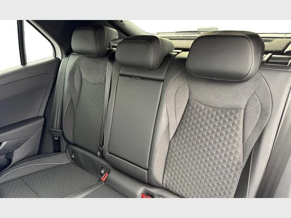 Volkswagen T-Roc (2026) — foto 2 van 24