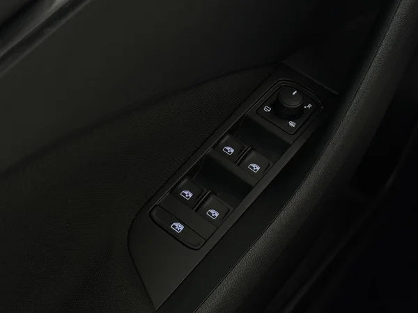 SKODA Kamiq (2022) — foto 19 van 27
