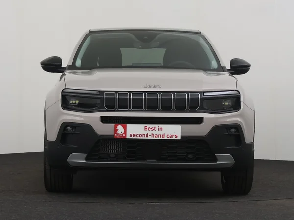 JEEP Avenger (2024) — foto 28 van 30