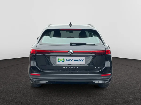 VOLKSWAGEN Passat SW (2024) — foto 24 van 25