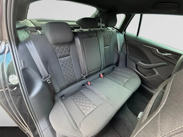 SKODA Scala (2024) — foto 11 van 25