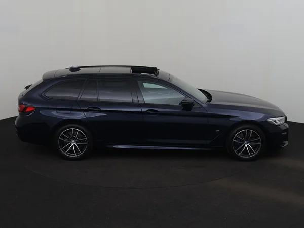 BMW 530 (2021) — foto 32 van 36