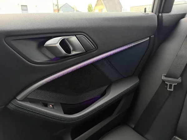 Bmw 218 (2020) — foto 10 van 28
