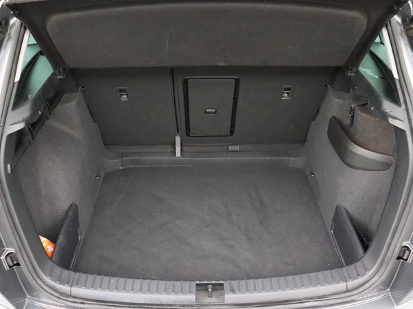 SKODA Karoq (2024) — foto 6 van 19