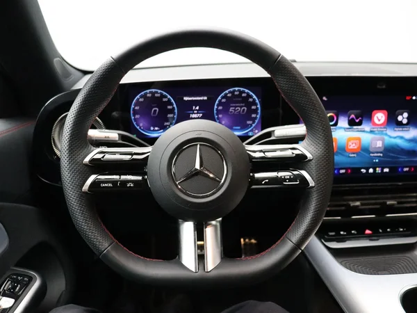 Mercedes-Benz CLA (2025) — foto 13 van 30