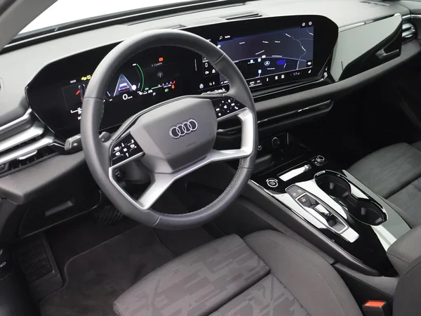 AUDI A5 Avant e-hybrid (PHEV) (2026) — foto 28 van 30