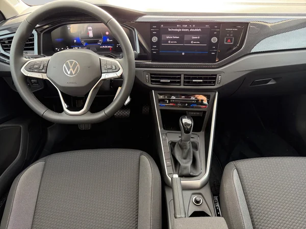 VOLKSWAGEN Polo (2026) — foto 3 van 9