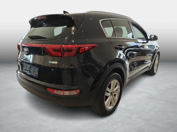 Kia Sportage (2016) — foto 13 van 16