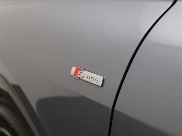AUDI Q4 Sportback e-tron (2022) — foto 10 van 25