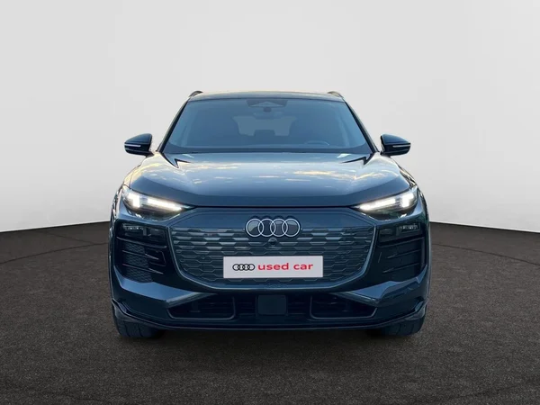 AUDI Q6 e-tron (2026) — foto 3 van 16