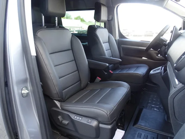 Opel Vivaro (2026) — foto 22 van 25