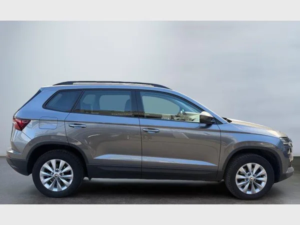 Skoda Karoq (2022) — foto 28 van 29