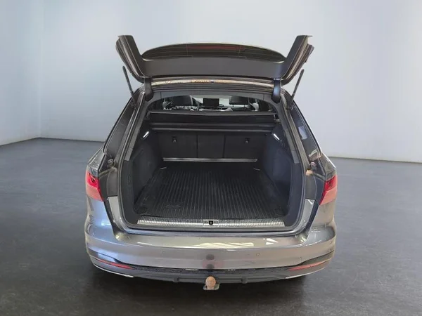 AUDI A4 Avant Dsl (2023) — foto 25 van 32