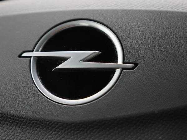 Opel Corsa (2024) — foto 22 van 39