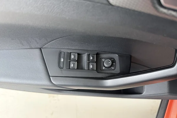 Volkswagen T-Cross (2022) — foto 8 van 17