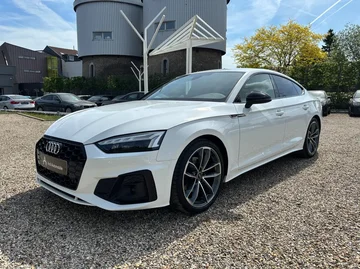 Audi A5 dcb7c248-00cb-4713-aac1-7c8ed53995bf